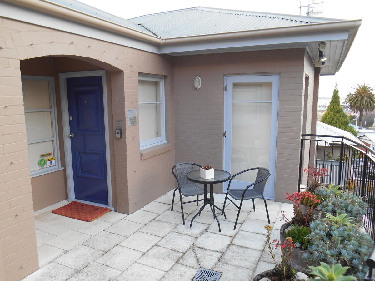 Apartments On Star Sandy Bay Room photo